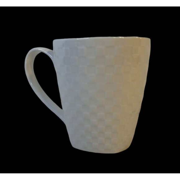 La Rochelle White Textured Ceramic Coffee Mug Basket Weave Pattern 14oz VGC - Picture 4 of 8